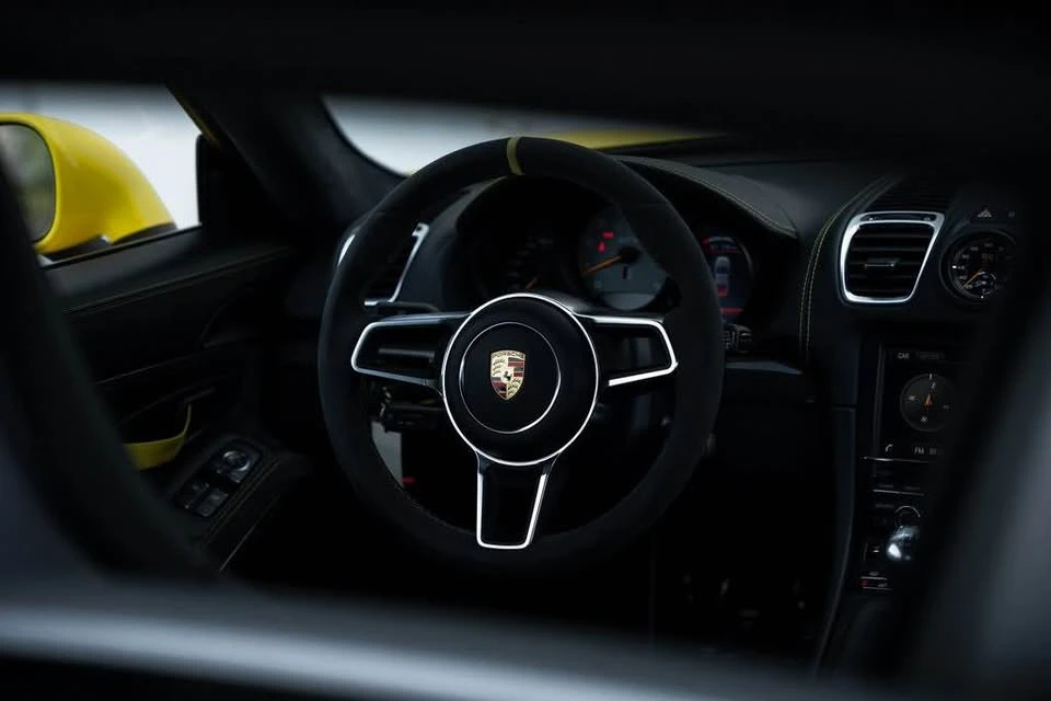 2016 Porsche 981 Cayman GT4 - Image 19 of 19