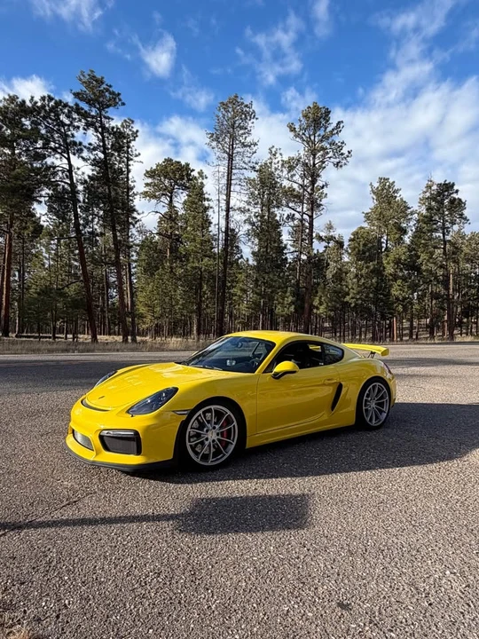 2016 Porsche 981 Cayman GT4 - Image 2 of 19