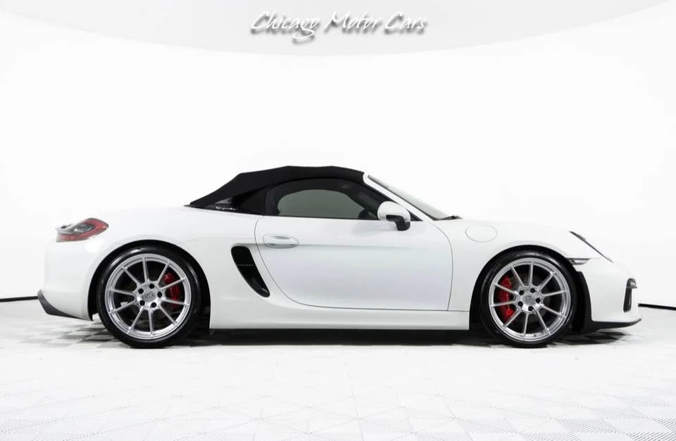 2016 Porsche 718 Boxster Spyder - Image 9 of 11