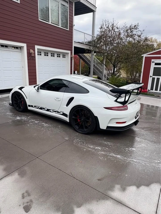 2016 Porsche 991 GT3 RS - Image 2 of 10