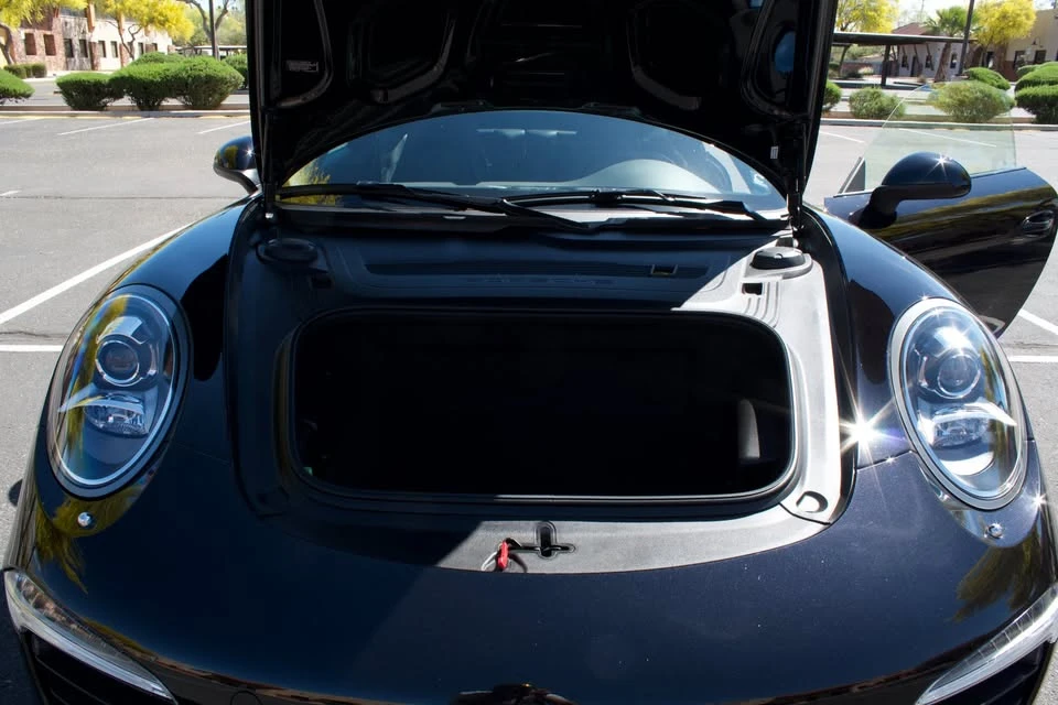 2016 Porsche 991 Carrera - Image 16 of 20
