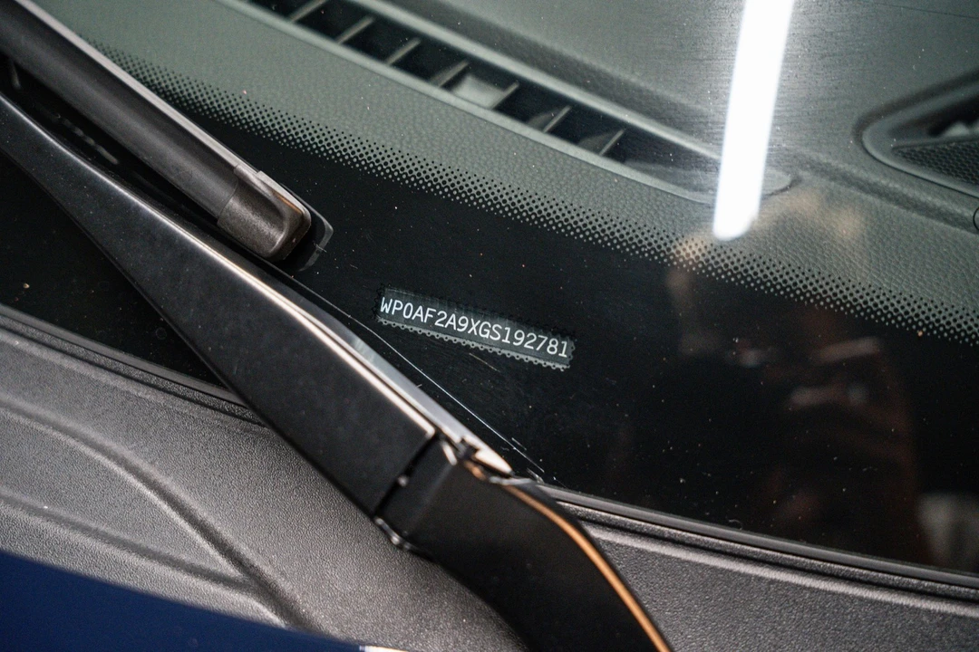 2016 Porsche 991 Carrera - Image 21 of 23
