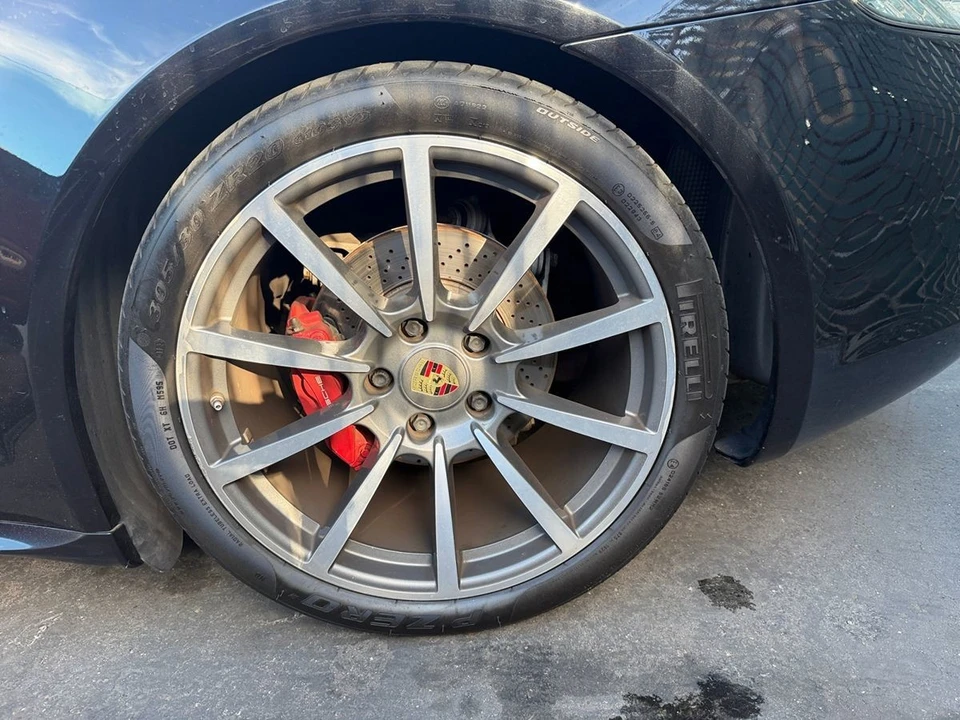 2016 Porsche 991 Carrera 4S - Image 14 of 21