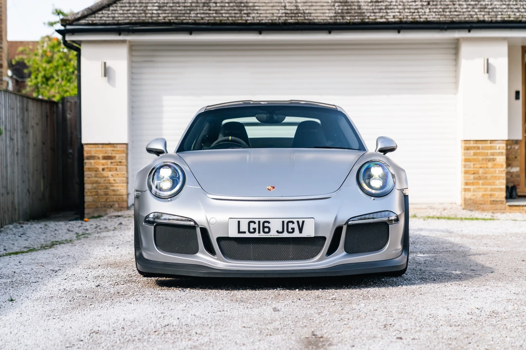 2016 Porsche 991 GT3 RS - Image 2 of 31