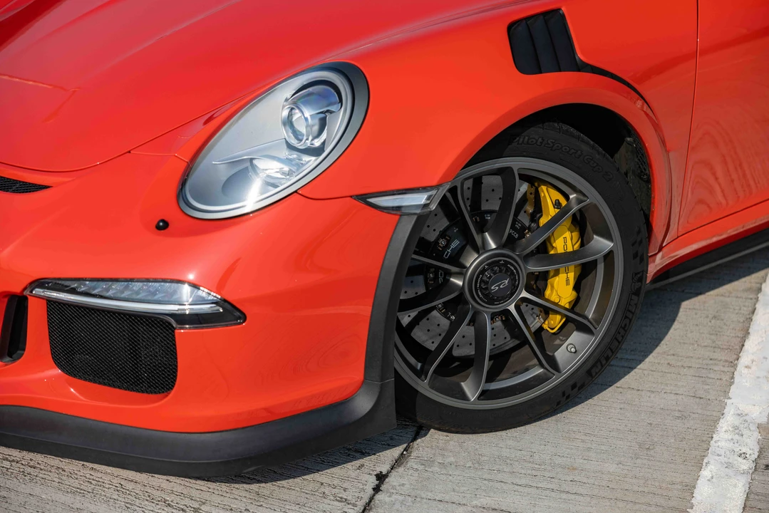 2016 Porsche 991 GT3 RS - Image 25 of 31