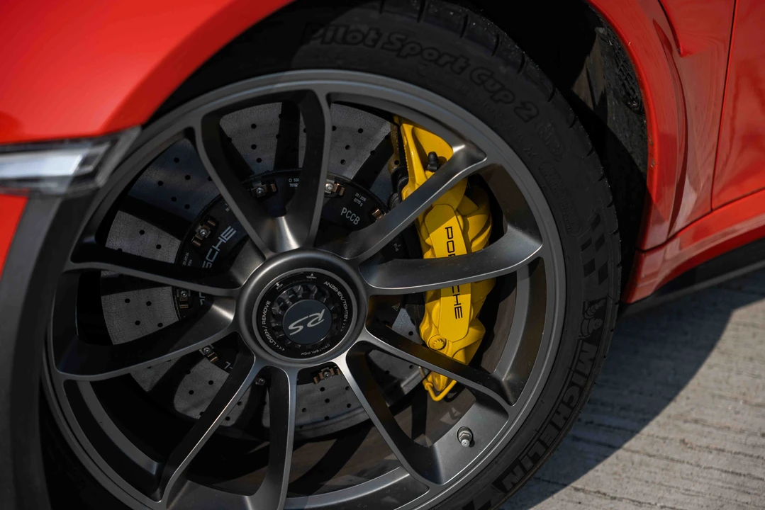 2016 Porsche 991 GT3 RS - Image 27 of 31