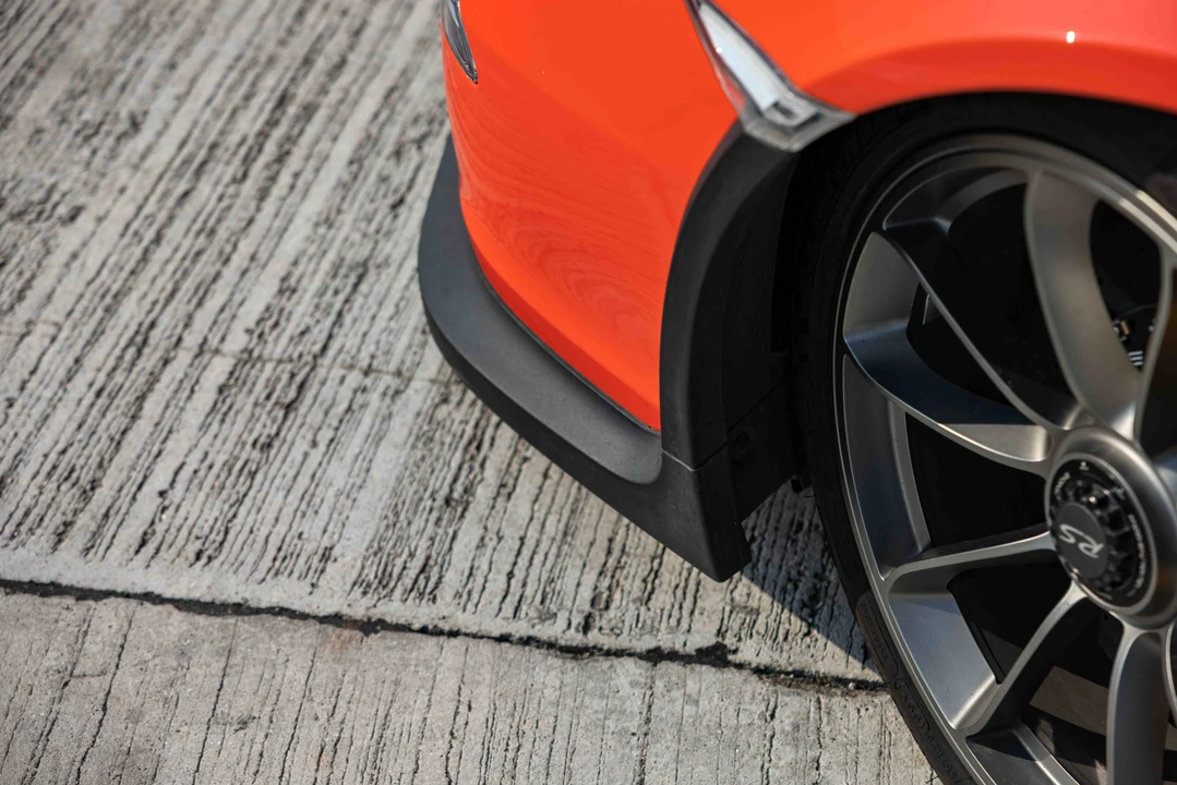 2016 Porsche 991 GT3 RS - Image 30 of 31