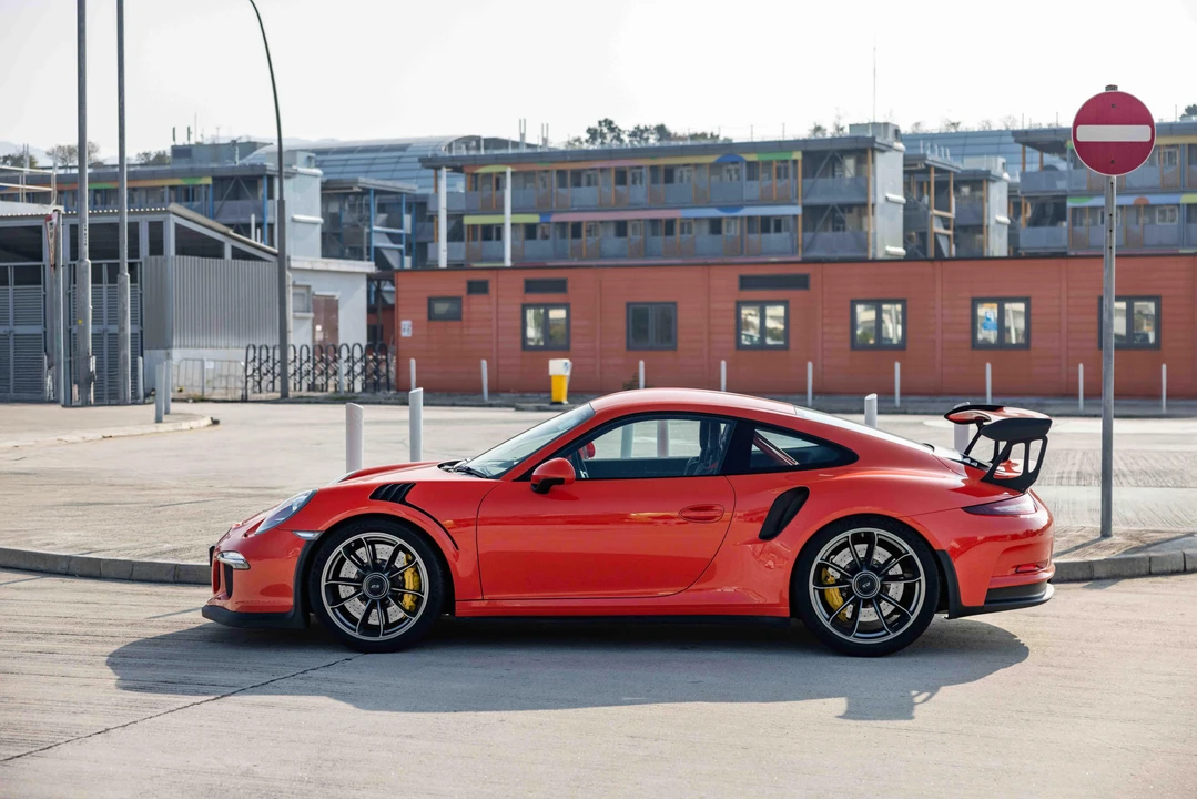 2016 Porsche 991 GT3 RS - Image 5 of 31
