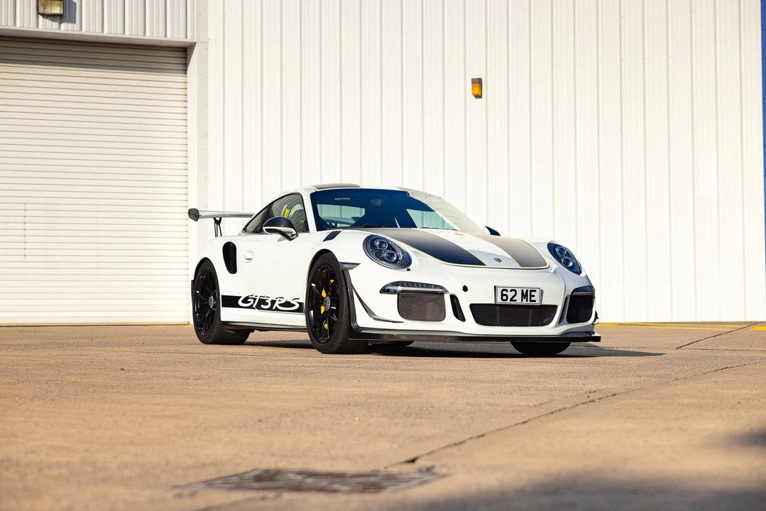 2016 Porsche 991 GT3 RS - Image 3 of 31