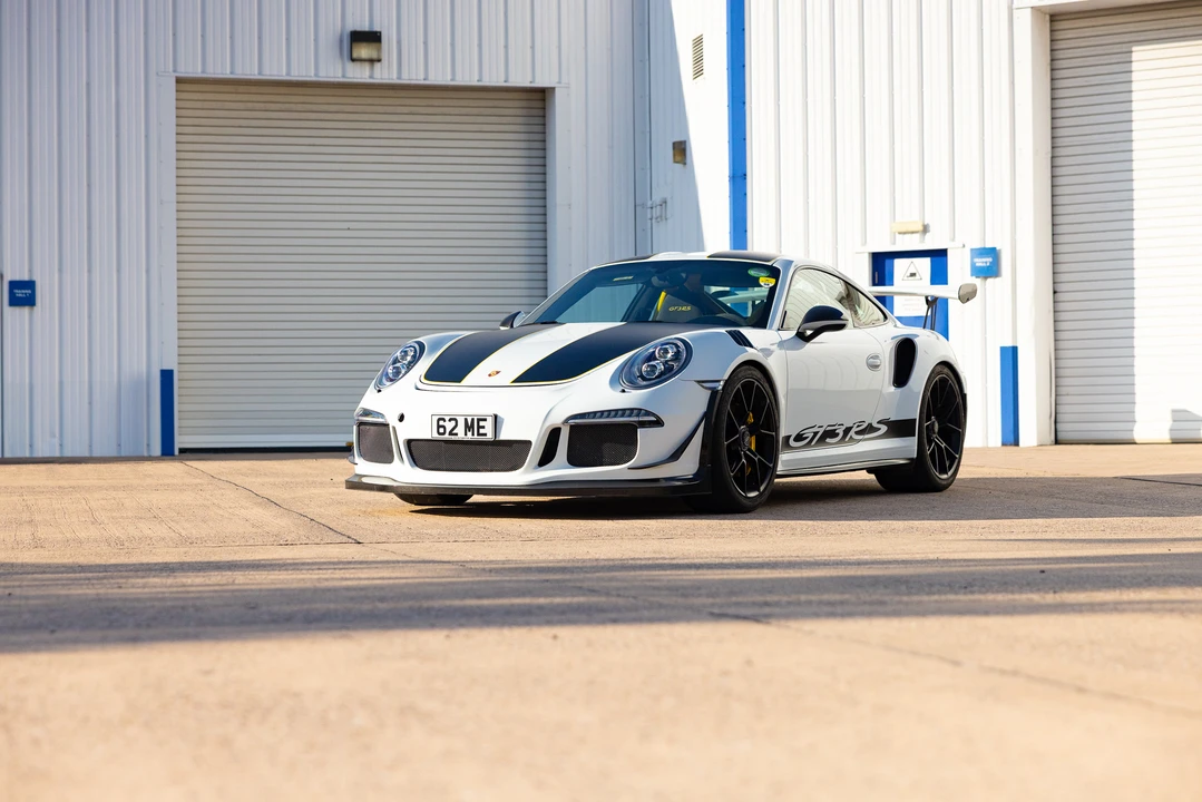 2016 Porsche 991 GT3 RS - Image 24 of 31