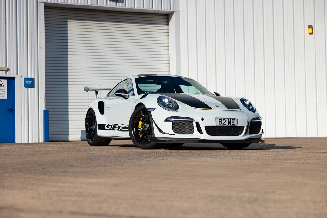 2016 Porsche 991 GT3 RS - Image 19 of 31