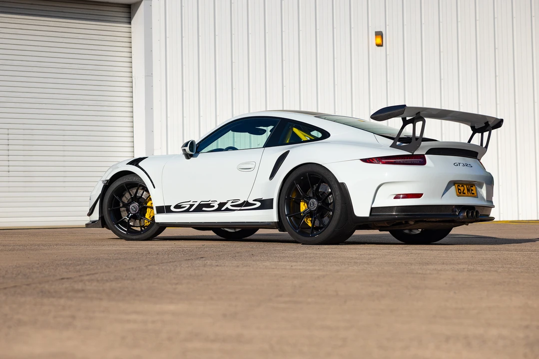 2016 Porsche 991 GT3 RS - Image 27 of 31