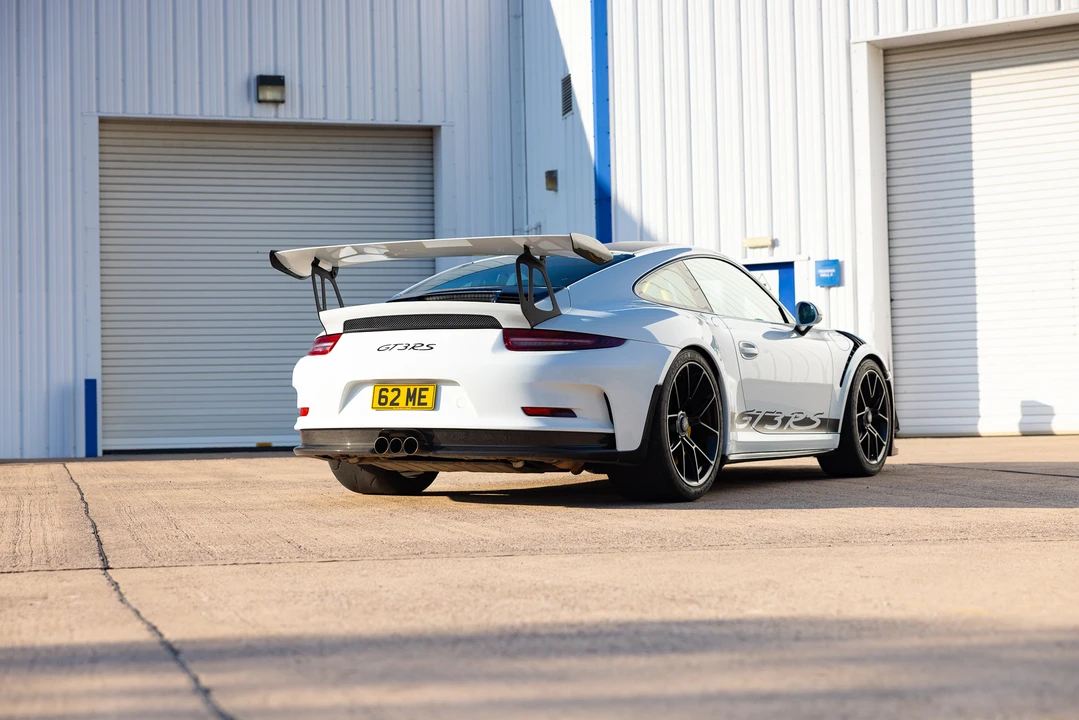 2016 Porsche 991 GT3 RS - Image 21 of 31