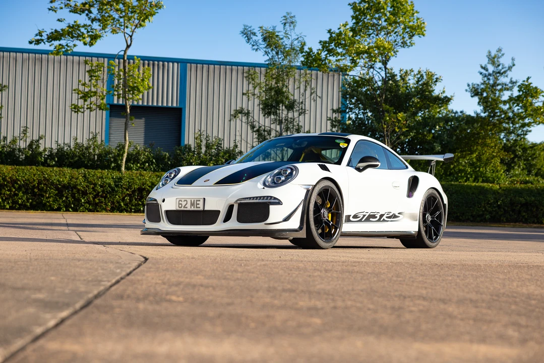 2016 Porsche 991 GT3 RS - Image 17 of 31