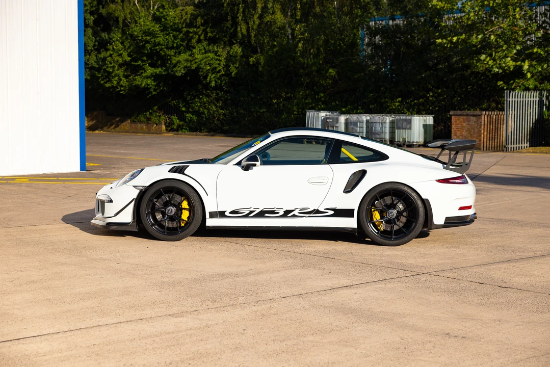 2016 Porsche 991 GT3 RS - Image 16 of 31