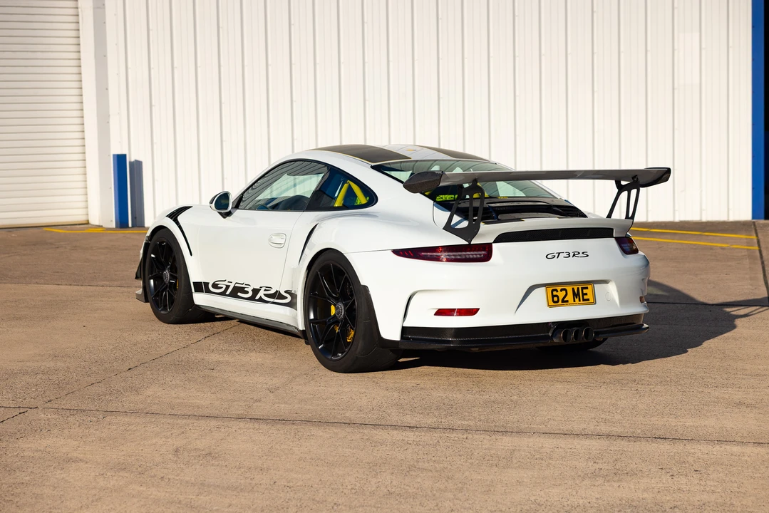 2016 Porsche 991 GT3 RS - Image 29 of 31