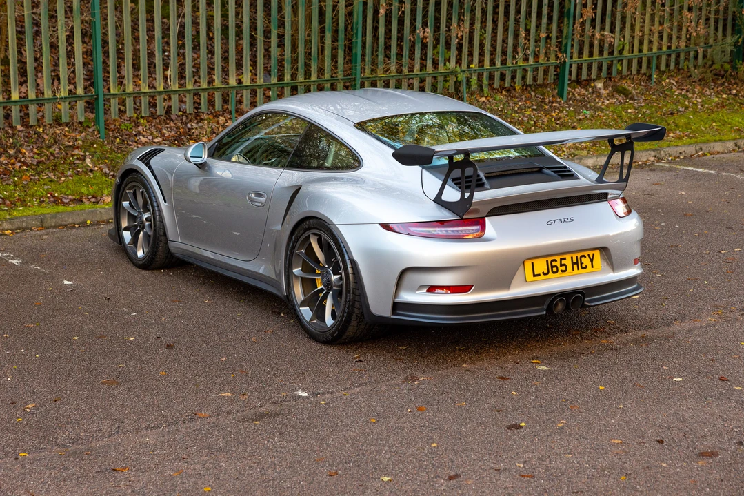 2016 Porsche 991 GT3 RS - Image 15 of 31