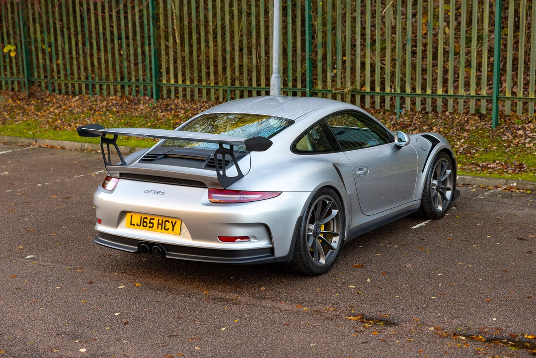 2016 Porsche 991 GT3 RS - Image 13 of 31