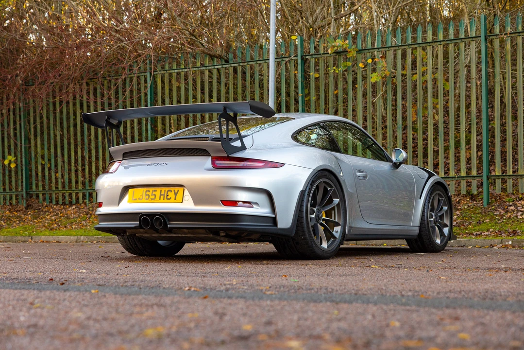 2016 Porsche 991 GT3 RS - Image 5 of 31