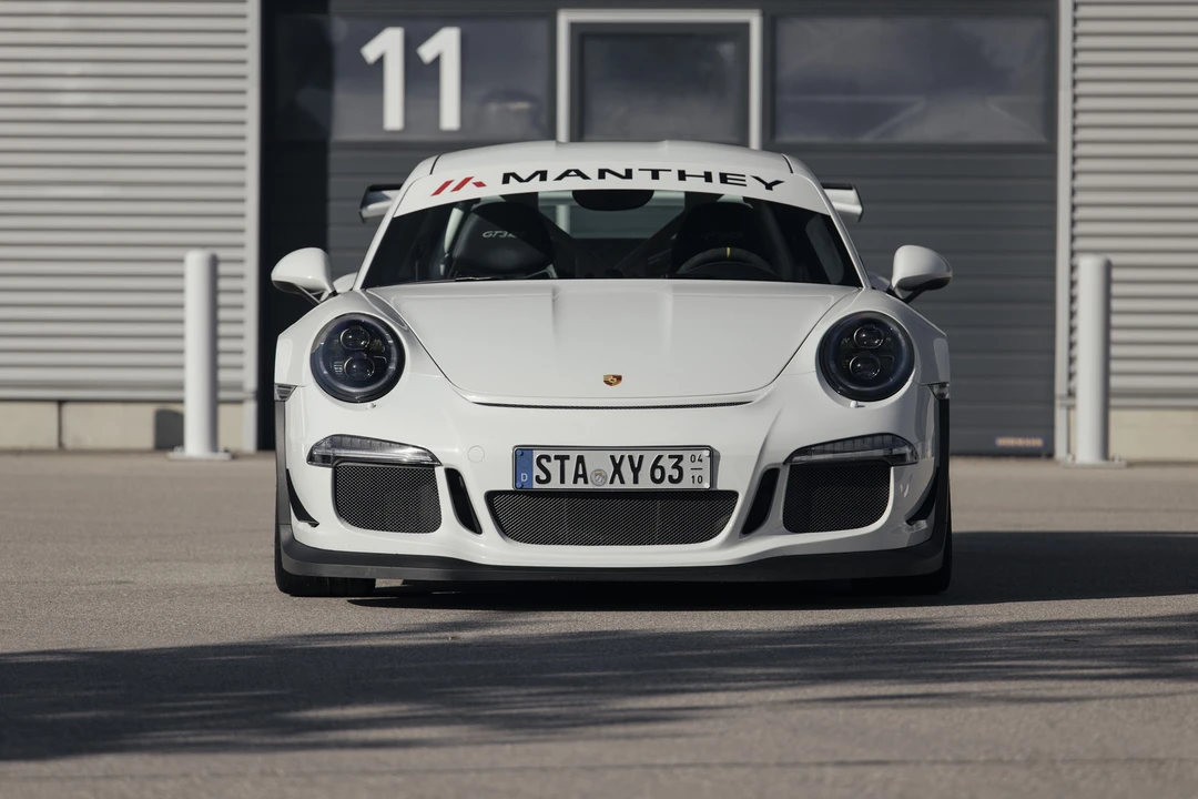 2016 Porsche 991 GT3 RS - Image 2 of 31