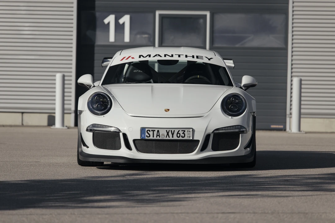 2016 Porsche 991 GT3 RS - Image 18 of 31
