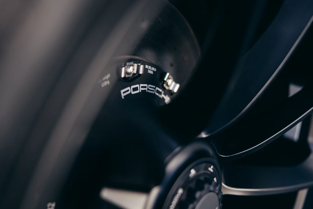2016 Porsche 991 GT3 RS - Image 23 of 31
