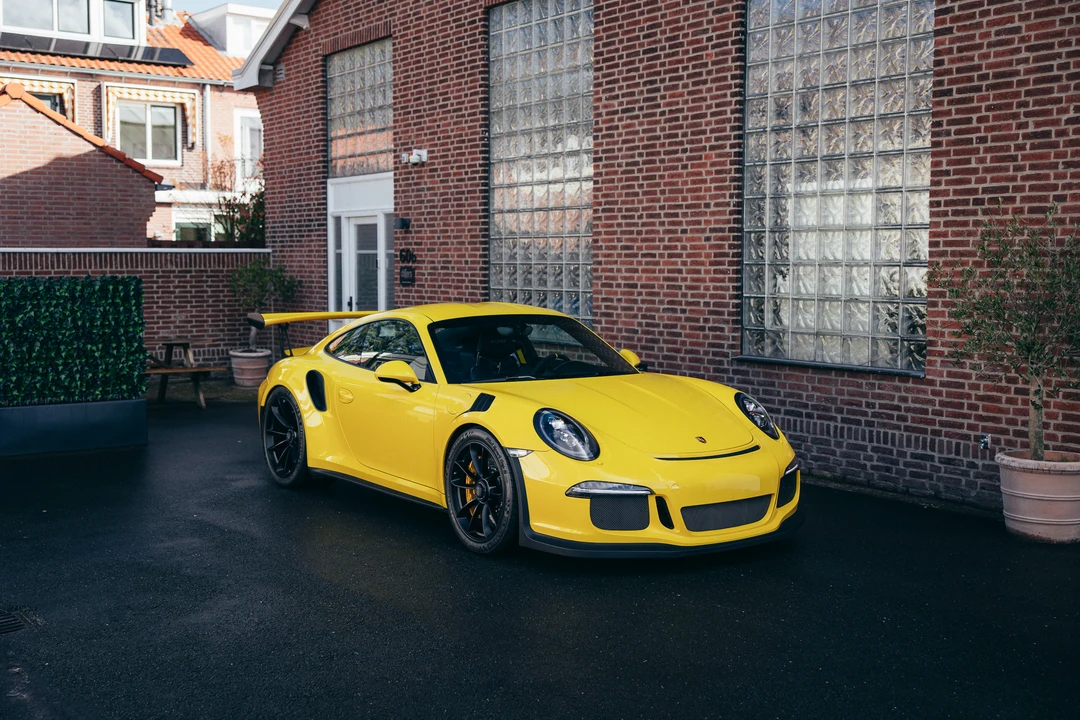 2016 Porsche 991 GT3 RS - Image 3 of 31