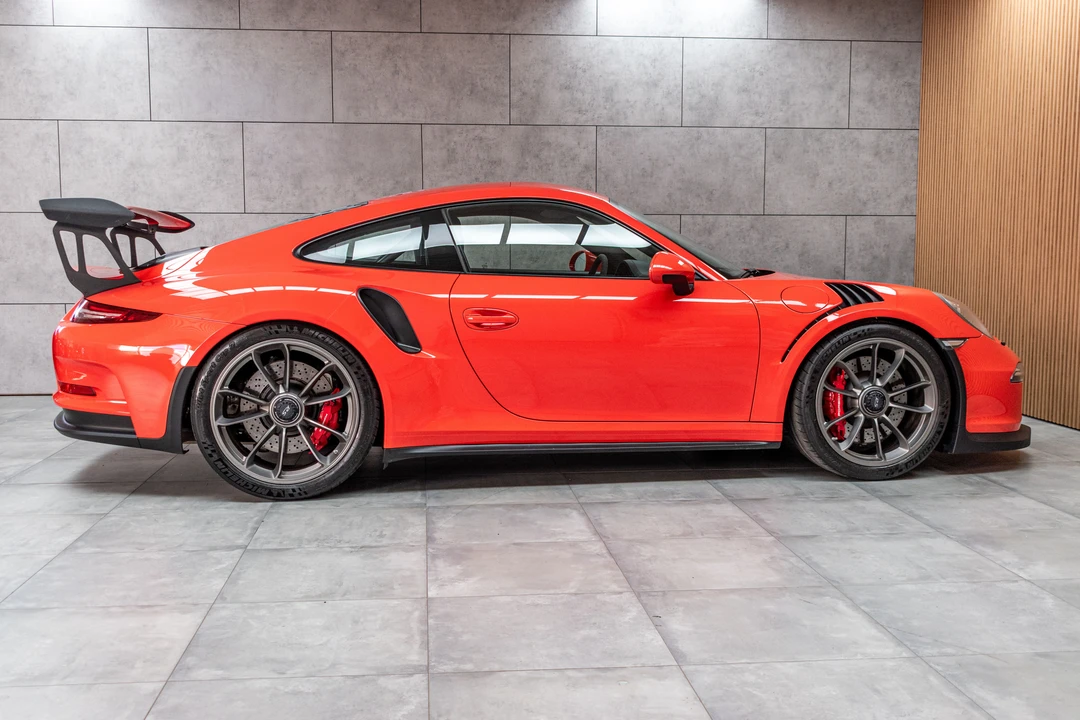 2016 Porsche 991 GT3 RS - Image 8 of 31