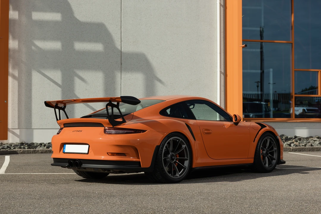 2016 Porsche 991 GT3 RS - Image 12 of 31