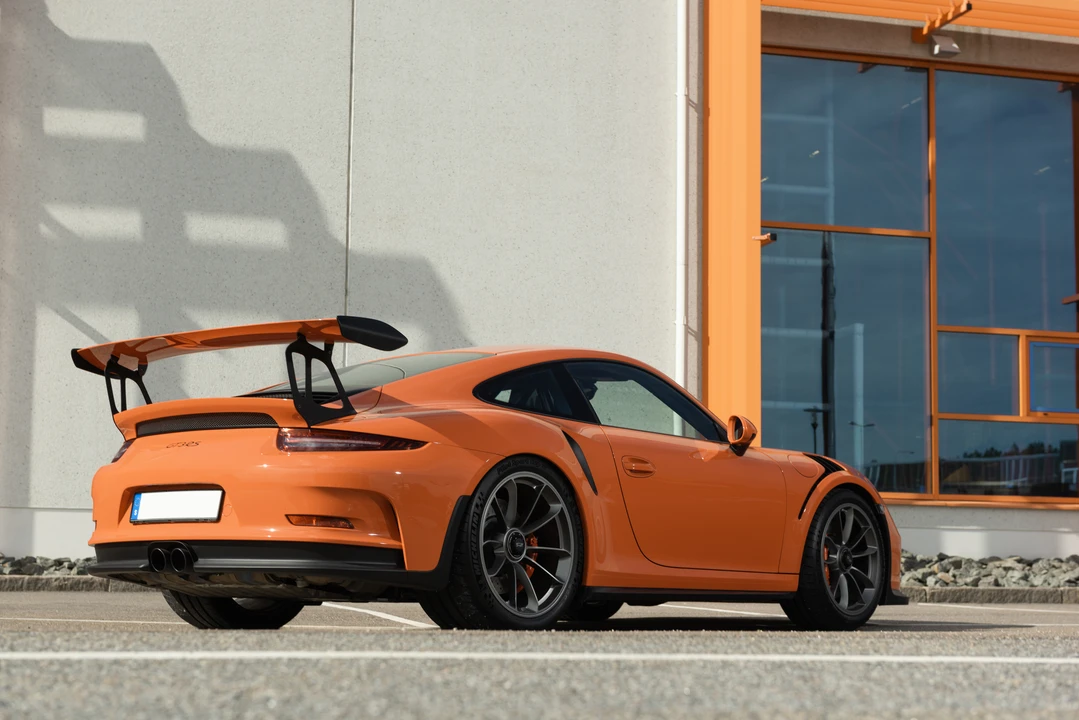 2016 Porsche 991 GT3 RS - Image 7 of 31