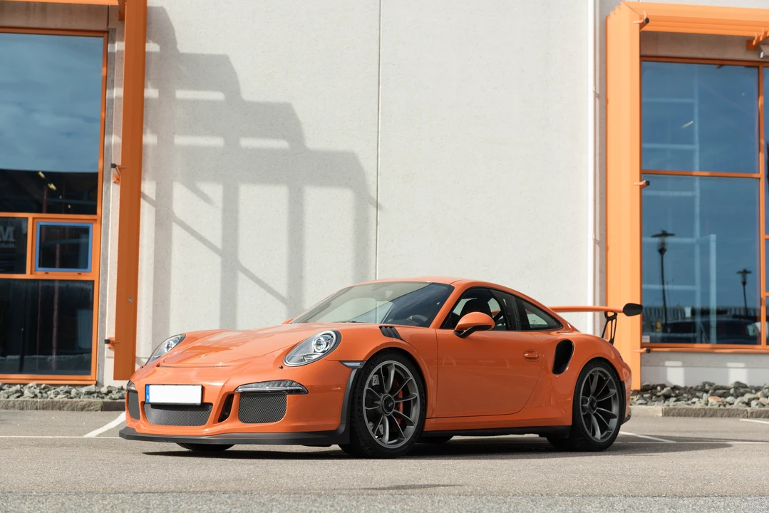 2016 Porsche 991 GT3 RS - Image 10 of 31