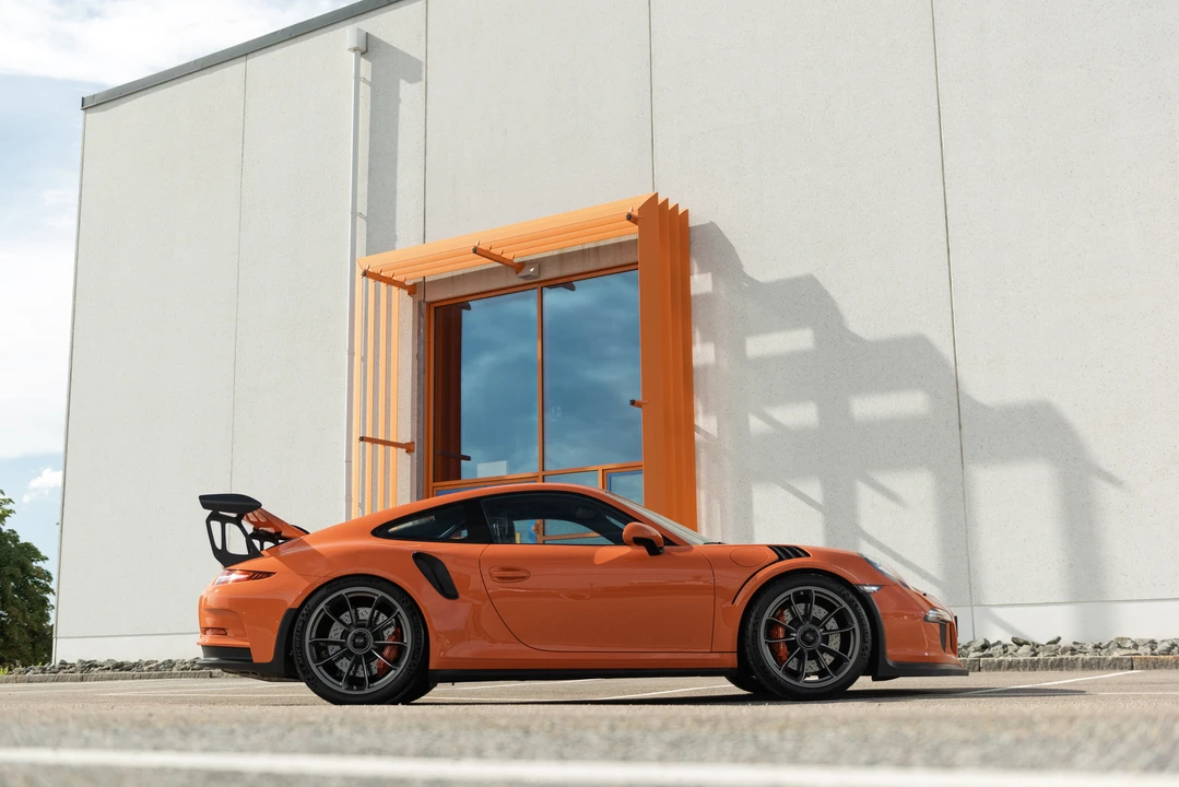 2016 Porsche 991 GT3 RS - Image 13 of 31