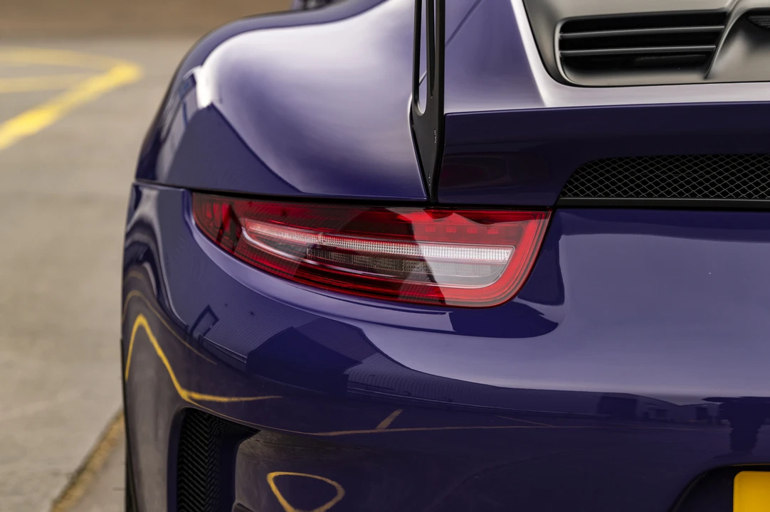 2016 Porsche 991 GT3 RS - Image 26 of 31