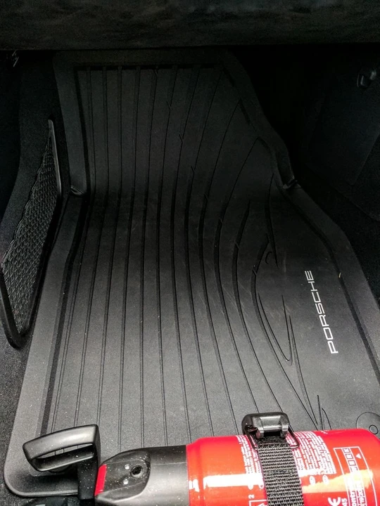 2016 Porsche 991 Carrera GTS - Image 17 of 18