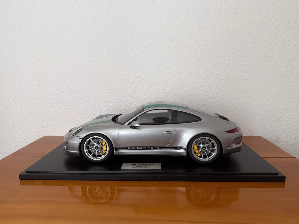 2016 Porsche 991 R - Image 9 of 30