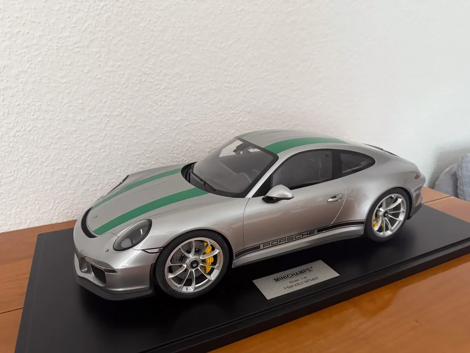 2016 Porsche 991 R - Image 10 of 30