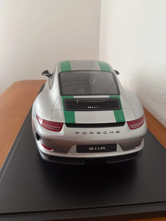 2016 Porsche 991 R - Image 13 of 30