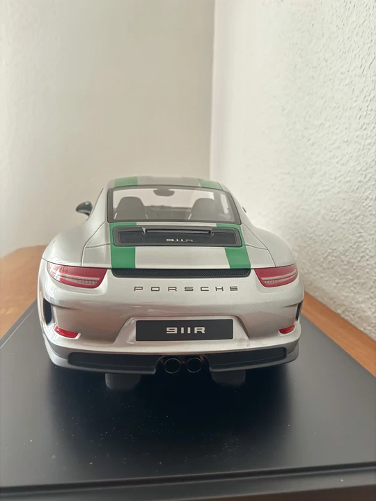2016 Porsche 991 R - Image 14 of 30