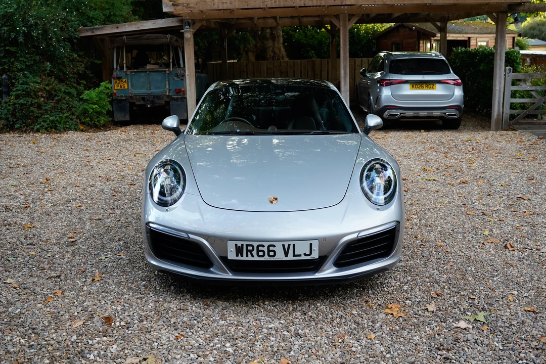 2016 Porsche 991 Carrera 4 - Image 2 of 31