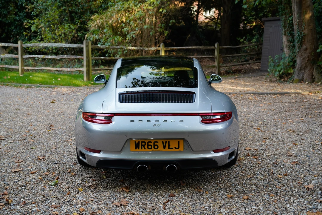 2016 Porsche 991 Carrera 4 - Image 6 of 31