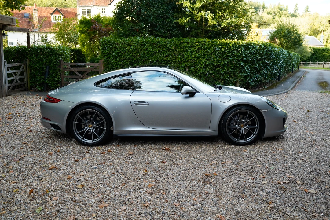 2016 Porsche 991 Carrera 4 - Image 4 of 31