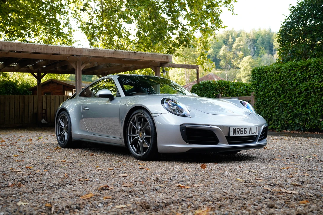 2016 Porsche 991 Carrera 4 - Image 11 of 31
