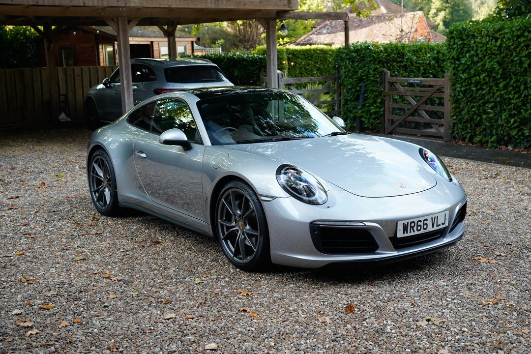 2016 Porsche 991 Carrera 4 - Image 3 of 31