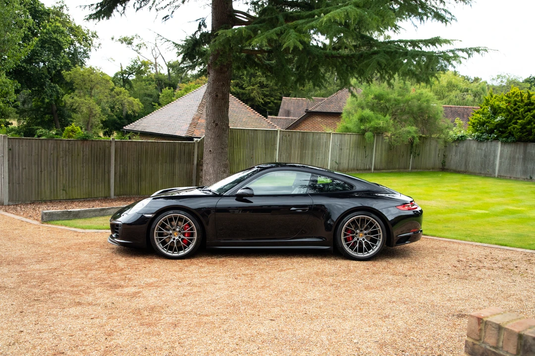2016 Porsche 991 Carrera 4S - Image 9 of 31