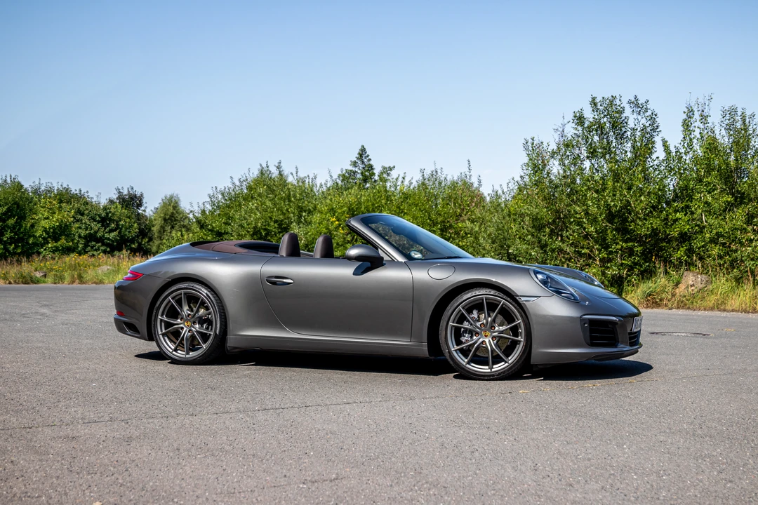 2017 Porsche 991 Carrera - Image 4 of 31