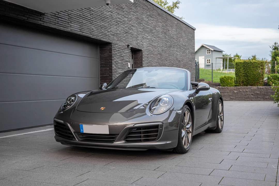 2017 Porsche 991 Carrera - Image 9 of 31