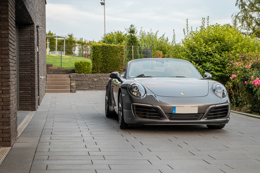 2017 Porsche 991 Carrera - Image 13 of 31