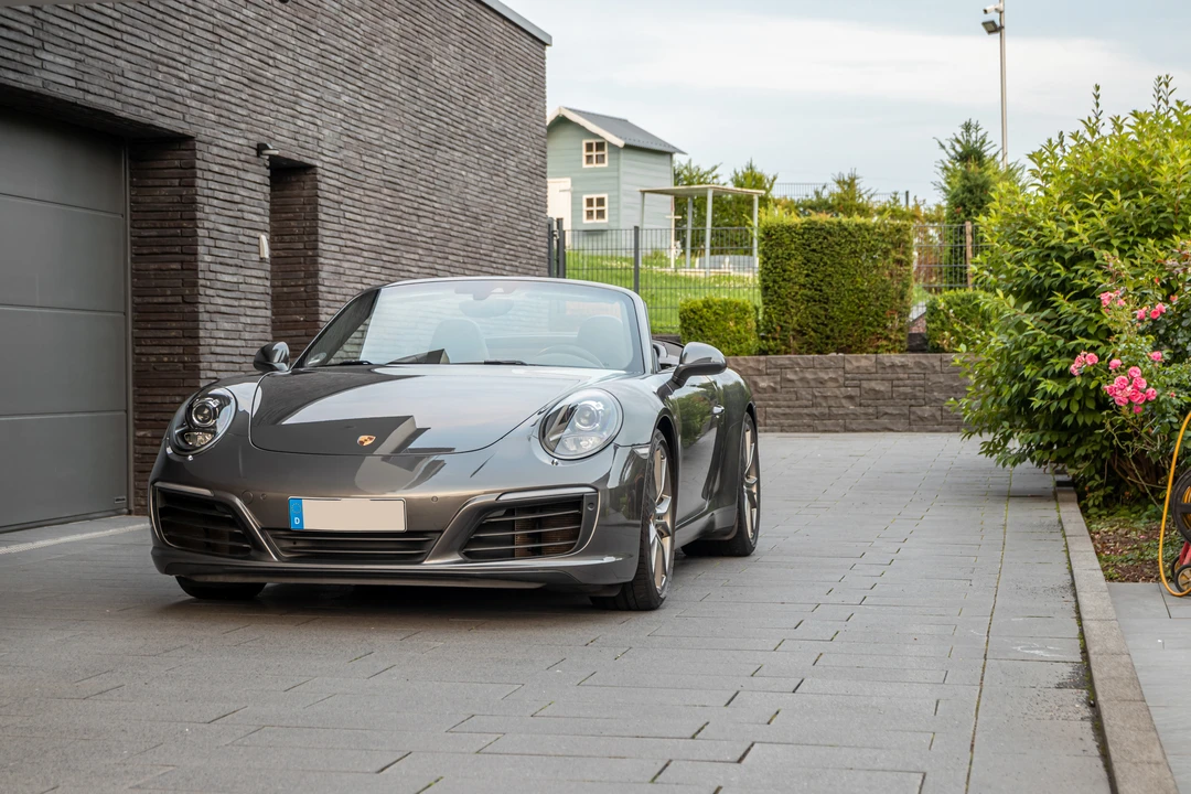 2017 Porsche 991 Carrera - Image 14 of 31