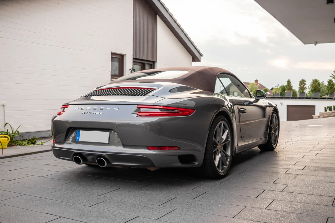 2017 Porsche 991 Carrera - Image 12 of 31