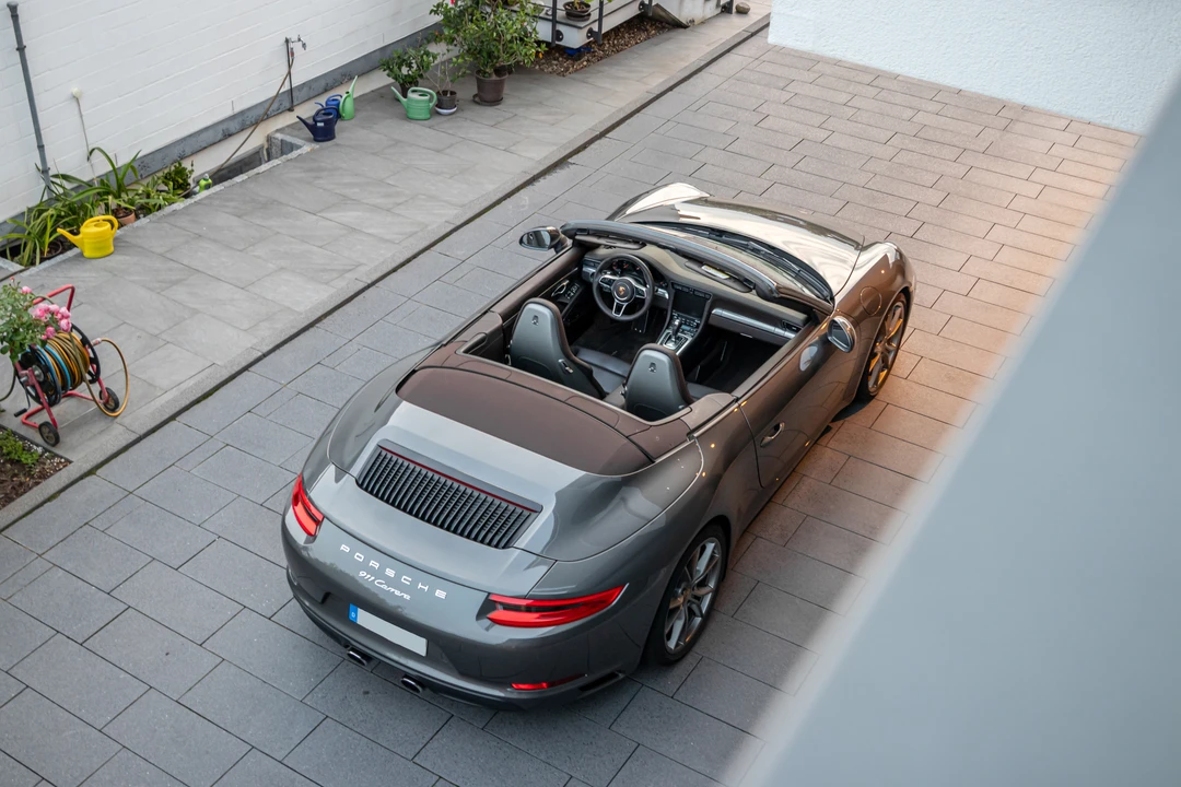 2017 Porsche 991 Carrera - Image 18 of 31